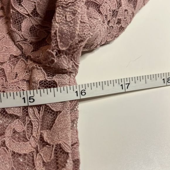 Pink stretchy long sleeve mock turtleneck lacy sheer blouse/top size medium - Picture 9 of 10